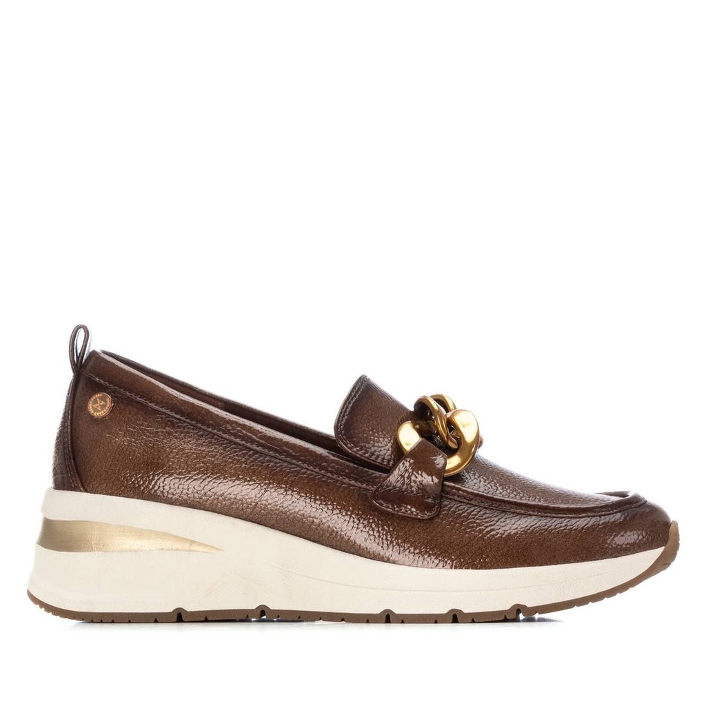 144224 / XTI / TAUPE / CAJA DE 8 PARES