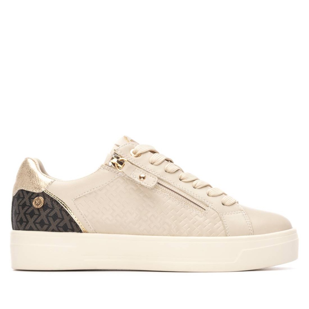 144371 / XTI / BEIGE / CAJA DE 8 PARES