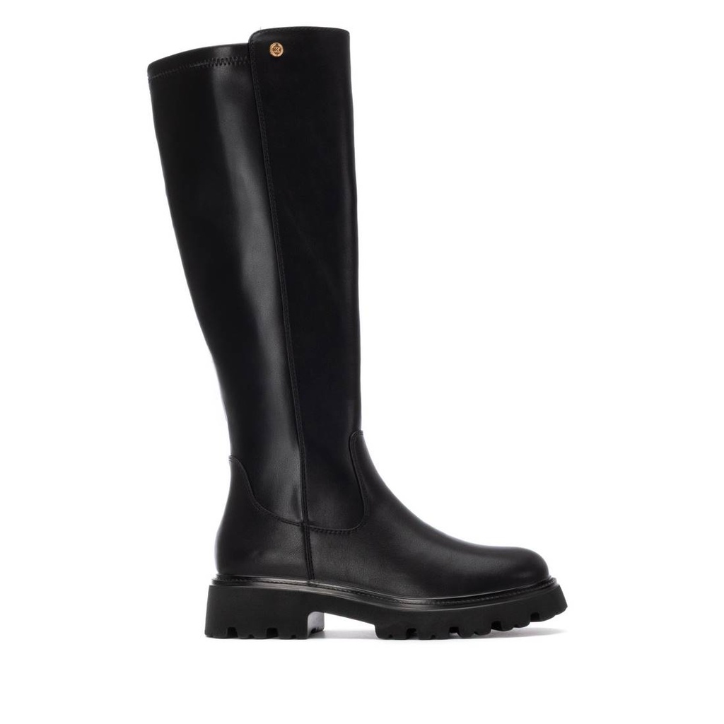 144419 / XTI / NEGRO / CAJA DE 8 PARES