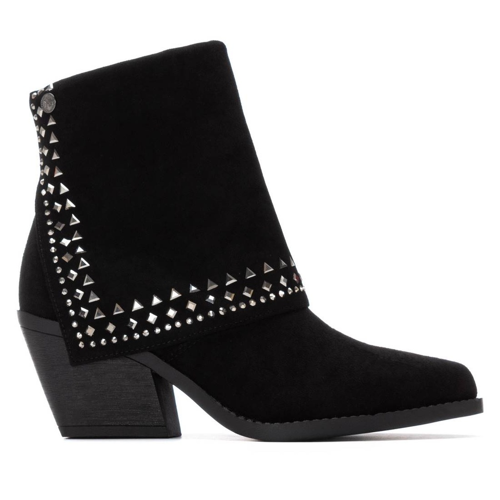 144464 / XTI / NEGRO / CAJA DE 8 PARES