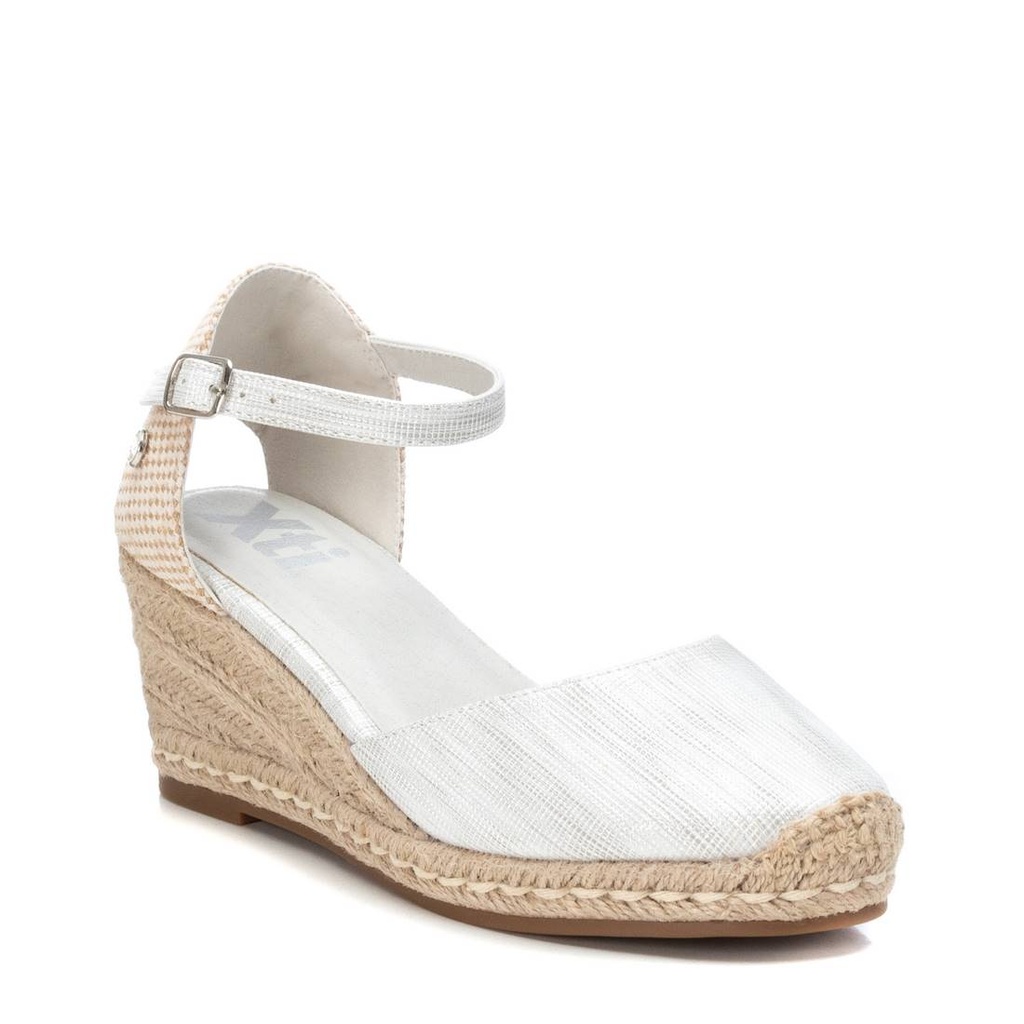 140984 / XTI / BLANCO / 8 PARES