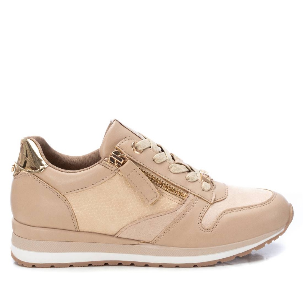 141868 / XTI / BEIGE / 8 PARES