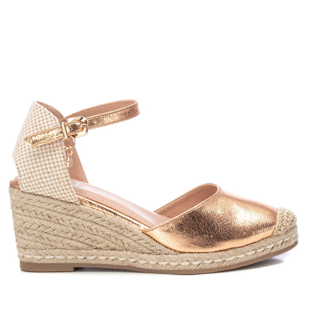 142334 / XTI / ZAPATO SRA TEXTIL BRONCE / 6 PARES