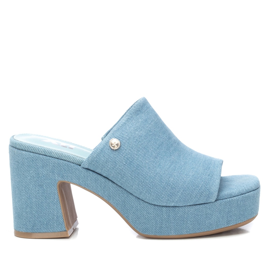 142765 / XTI / JEANS / 8 PARES