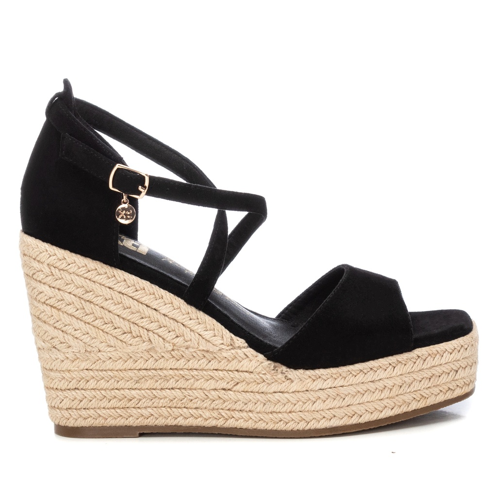 142438 / XTI / NEGRO / 6 PARES