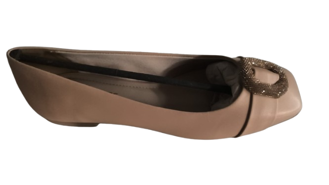 048-002-01 / VIA MARTE / MACADAMIA / CAJA DE 12 PARES