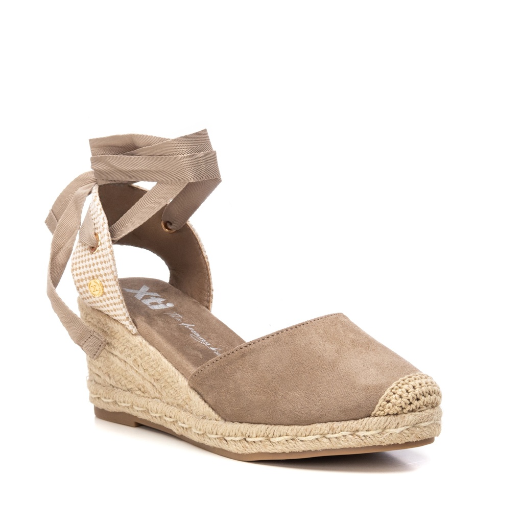 143841 / XTI / TAUPE / 8 PARES